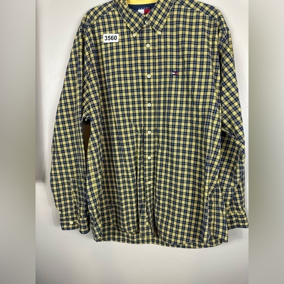 Tommy Hilfiger Other - Tommy Hilfiger X-Large p2p 26” front 30 back 32” high low preowned